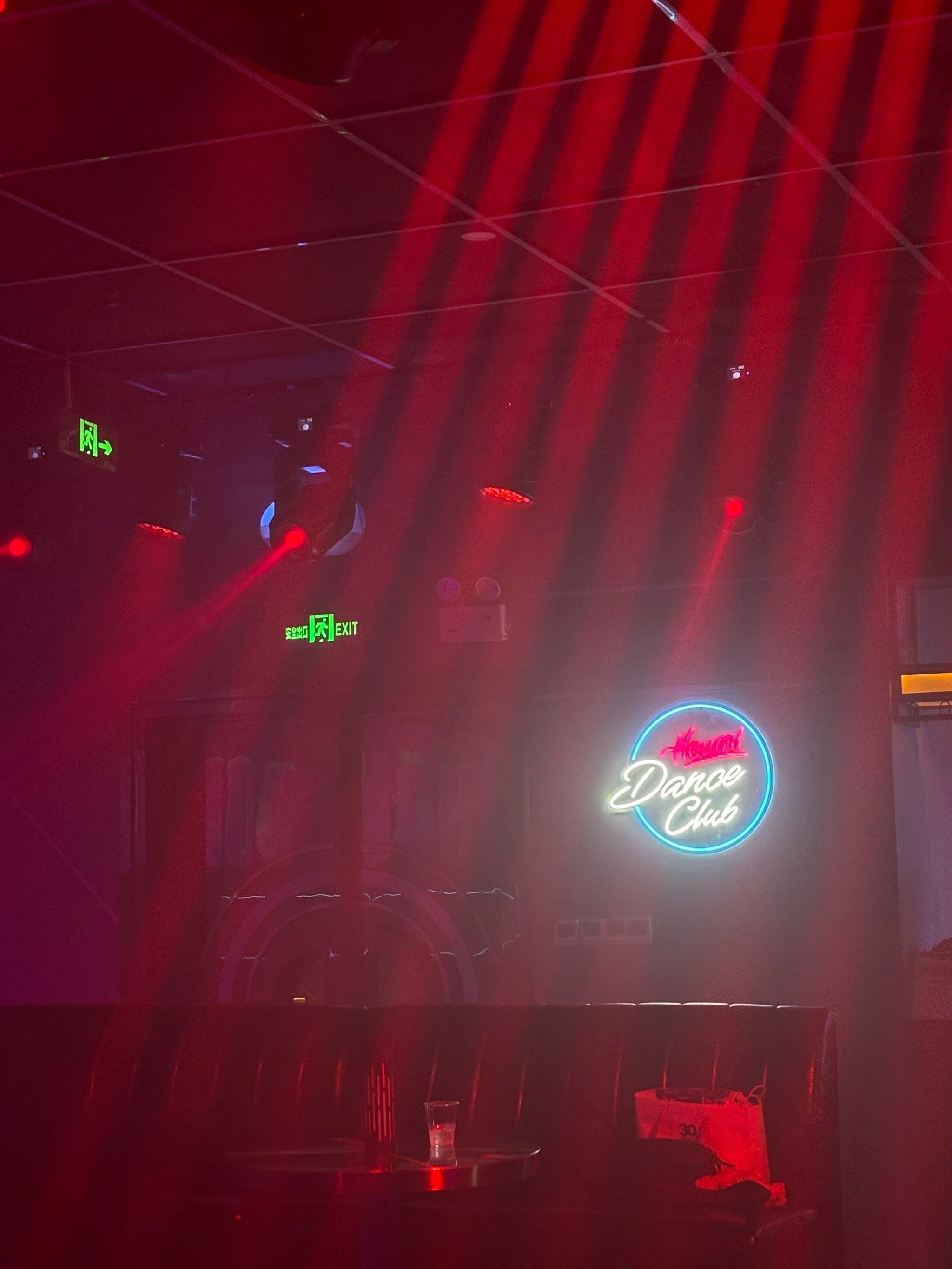 防城港商务ktv中低端区别解析-东兴市ktv预订